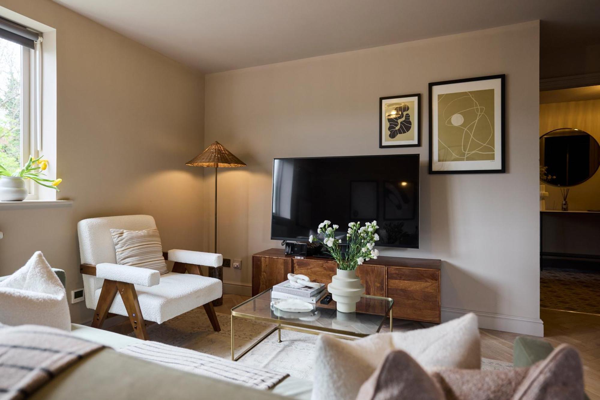The Twickenham Wonder - Lovely 1Bdr Flat With Parking Kültér fotó
